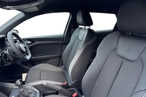  Audi A1 1.0 TFSI 25 Black Edition Sportback S Tronic Euro 6 (s/s) 5dr Thumbnail #15