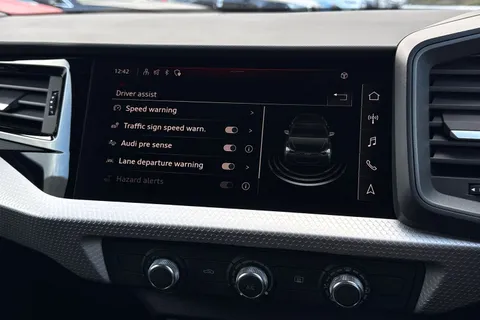  Audi A1 1.0 TFSI 25 Black Edition Sportback S Tronic Euro 6 (s/s) 5dr Thumbnail #29