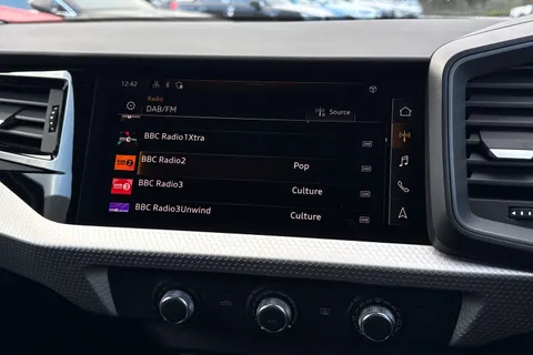  Audi A1 1.0 TFSI 25 Black Edition Sportback S Tronic Euro 6 (s/s) 5dr Thumbnail #33