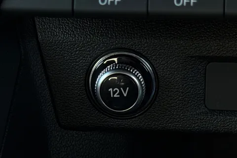  Audi A1 1.0 TFSI 25 Black Edition Sportback S Tronic Euro 6 (s/s) 5dr Thumbnail #40