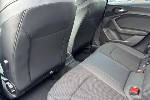  Audi A1 1.0 TFSI 25 Black Edition Sportback S Tronic Euro 6 (s/s) 5dr Thumbnail #59