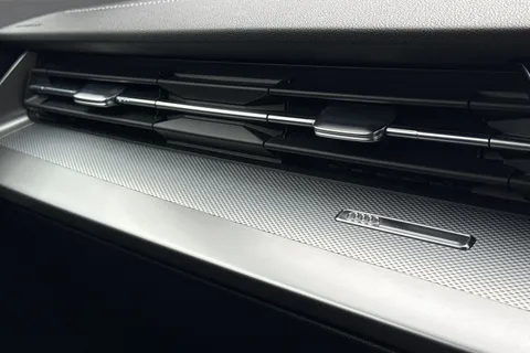 FY71RYH Audi A3 S line 30 TFSI  110 PS 6-speed Thumbnail #30