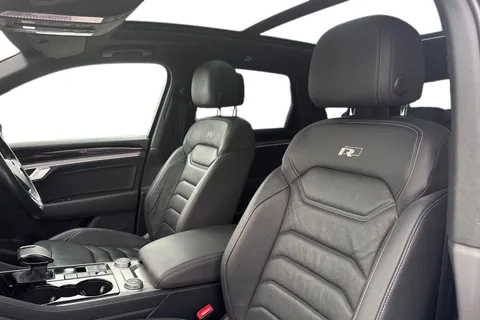 PX20DWY Volkswagen Touareg 3.0 V6 TDI 4Motion Black Edition 5dr Tip Auto **DYNAUDIO, HEADS UP** Thumbnail #17