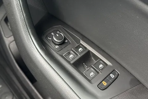 PX20DWY Volkswagen Touareg 3.0 V6 TDI 4Motion Black Edition 5dr Tip Auto **DYNAUDIO, HEADS UP** Thumbnail #22