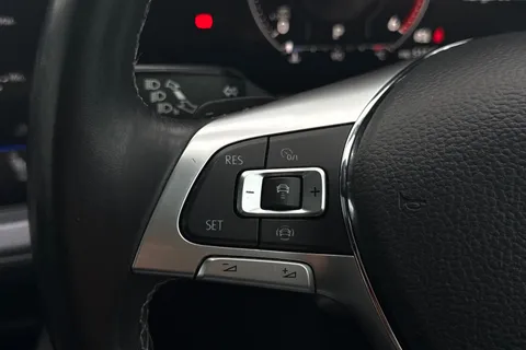 PX20DWY Volkswagen Touareg 3.0 V6 TDI 4Motion Black Edition 5dr Tip Auto **DYNAUDIO, HEADS UP** Thumbnail #38