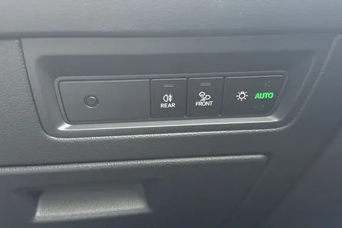 PX20DWY Volkswagen Touareg 3.0 V6 TDI 4Motion Black Edition 5dr Tip Auto **DYNAUDIO, HEADS UP** Thumbnail #41