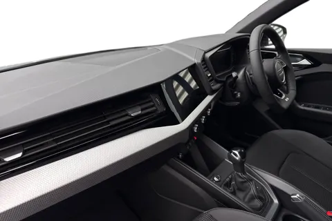  Audi A1 1.5 TFSI 35 Black Edition Sportback S Tronic Euro 6 (s/s) 5dr Thumbnail #14