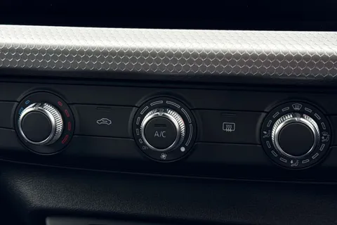  Audi A1 1.5 TFSI 35 Black Edition Sportback S Tronic Euro 6 (s/s) 5dr Thumbnail #21