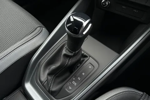  Audi A1 1.5 TFSI 35 Black Edition Sportback S Tronic Euro 6 (s/s) 5dr Thumbnail #22