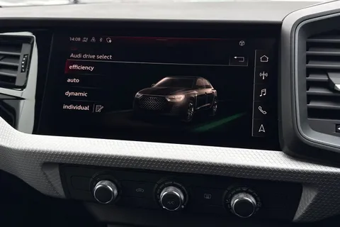  Audi A1 1.5 TFSI 35 Black Edition Sportback S Tronic Euro 6 (s/s) 5dr Thumbnail #28