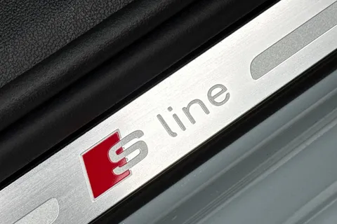  Audi A1 1.5 TFSI 35 Black Edition Sportback S Tronic Euro 6 (s/s) 5dr Thumbnail #48