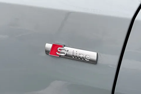  Audi A1 1.5 TFSI 35 Black Edition Sportback S Tronic Euro 6 (s/s) 5dr Thumbnail #52