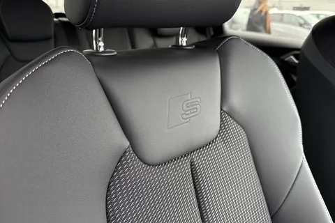  Audi A1 1.5 TFSI 35 Black Edition Sportback S Tronic Euro 6 (s/s) 5dr Thumbnail #53