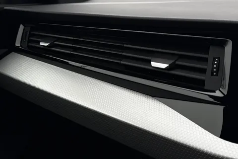  Audi A1 1.5 TFSI 35 Black Edition Sportback S Tronic Euro 6 (s/s) 5dr Thumbnail #59