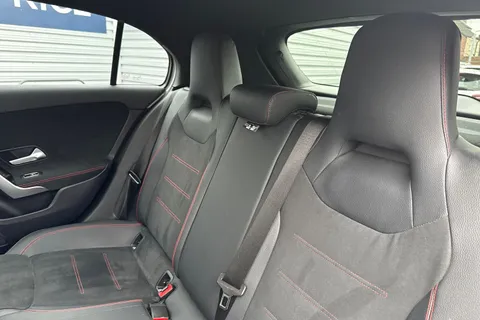 KP23CLJ Mercedes-Benz A Class 1.3 A200 AMG Line (Executive) 7G-DCT Euro 6 (s/s) 5dr Thumbnail #20