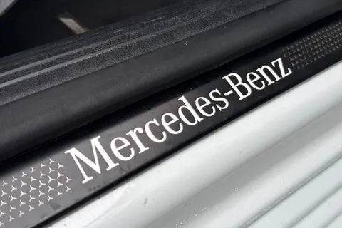 KP23CLJ Mercedes-Benz A Class 1.3 A200 AMG Line (Executive) 7G-DCT Euro 6 (s/s) 5dr Thumbnail #34