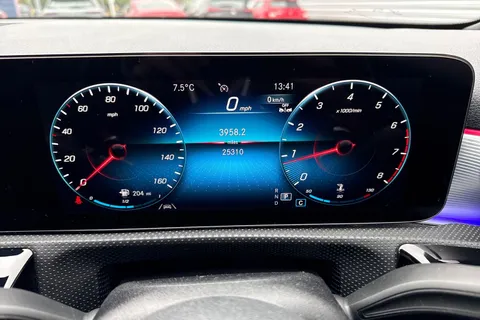 KP23CLJ Mercedes-Benz A Class 1.3 A200 AMG Line (Executive) 7G-DCT Euro 6 (s/s) 5dr Thumbnail #35