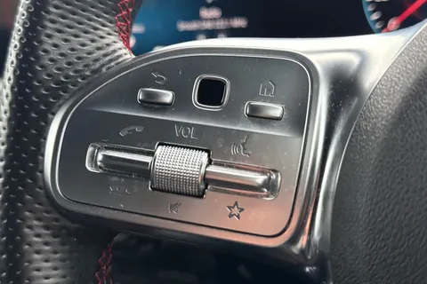 KP23CLJ Mercedes-Benz A Class 1.3 A200 AMG Line (Executive) 7G-DCT Euro 6 (s/s) 5dr Thumbnail #42