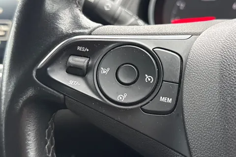 40 of 52 for Vauxhall Grandland X 1.2 Turbo Sport Nav Auto Euro 6 (s/s) 5dr