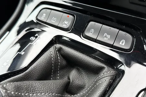 41 of 52 for Vauxhall Grandland X 1.2 Turbo Sport Nav Auto Euro 6 (s/s) 5dr