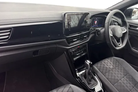 MV75UNX Volkswagen T-Roc 1.5 TSI Black Edition 5dr DSG **19' MISANO ALLOYS + REAR VIEW CAMERA** Thumbnail #16