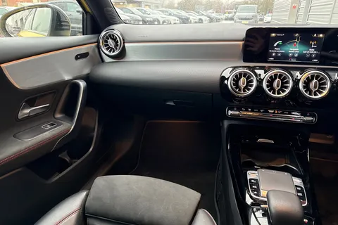 KP20UCW Mercedes-Benz A Class 2.0 A45 AMG S 8G-DCT 4MATIC+ Euro 6 (s/s) 5dr Thumbnail #20