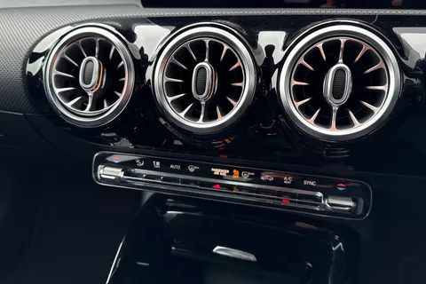 KP20UCW Mercedes-Benz A Class 2.0 A45 AMG S 8G-DCT 4MATIC+ Euro 6 (s/s) 5dr Thumbnail #22