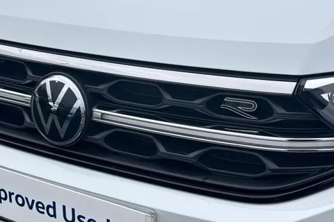 MV75UNX Volkswagen T-Roc 1.5 TSI Black Edition 5dr DSG **19' MISANO ALLOYS + REAR VIEW CAMERA** Thumbnail #29