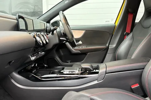 KP20UCW Mercedes-Benz A Class 2.0 A45 AMG S 8G-DCT 4MATIC+ Euro 6 (s/s) 5dr Thumbnail #32