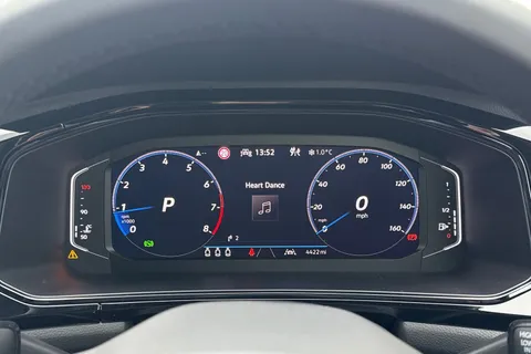 MV75UNX Volkswagen T-Roc 1.5 TSI Black Edition 5dr DSG **19' MISANO ALLOYS + REAR VIEW CAMERA** Thumbnail #44