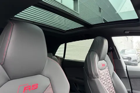  Audi RS Q8 4.0 TFSI V8 Performance Carbon Vorsprung Tiptronic quattro Euro 6 (s/s) 5dr Thumbnail #24