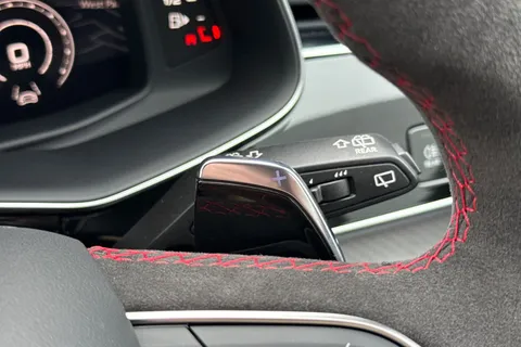  Audi RS Q8 4.0 TFSI V8 Performance Carbon Vorsprung Tiptronic quattro Euro 6 (s/s) 5dr Thumbnail #48