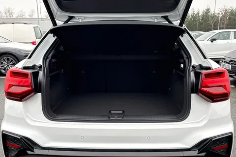  Audi Q2 1.5 TFSI CoD 35 Black Edition S Tronic Euro 6 (s/s) 5dr Thumbnail #7