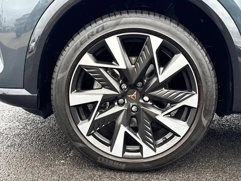 MF75LVB CUPRA Formentor 1.5 eTSI 150 V2 5dr DSG **VAT QUALIFYING** Thumbnail #23