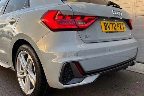 BV72PZT Audi A1 1.0 TFSI 30 S line Sportback S Tronic Euro 6 (s/s) 5dr Thumbnail #9
