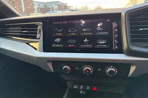 BV72PZT Audi A1 1.0 TFSI 30 S line Sportback S Tronic Euro 6 (s/s) 5dr Thumbnail #45