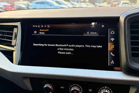 BV72PZT Audi A1 1.0 TFSI 30 S line Sportback S Tronic Euro 6 (s/s) 5dr Thumbnail #47