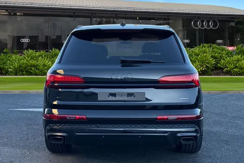 Audi Q7 3.0 TDI V6 Black Edition Tiptronic quattro Euro 6 (s/s) 5dr Thumbnail #5