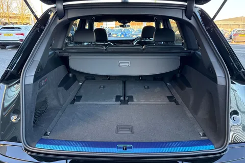  Audi Q7 3.0 TDI V6 Black Edition Tiptronic quattro Euro 6 (s/s) 5dr Thumbnail #7