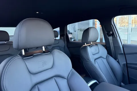  Audi Q7 3.0 TDI V6 Black Edition Tiptronic quattro Euro 6 (s/s) 5dr Thumbnail #24