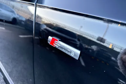  Audi Q7 3.0 TDI V6 Black Edition Tiptronic quattro Euro 6 (s/s) 5dr Thumbnail #27