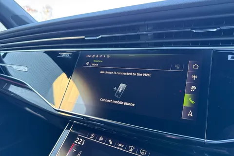  Audi Q7 3.0 TDI V6 Black Edition Tiptronic quattro Euro 6 (s/s) 5dr Thumbnail #60