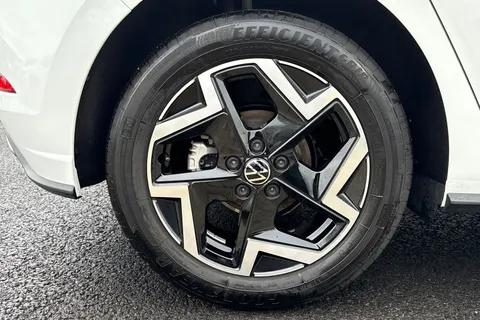 MA75ZRJ Volkswagen Polo 1.0 TSI 115 R-Line 5dr DSG **HEATED FRONT SEATS** Thumbnail #12