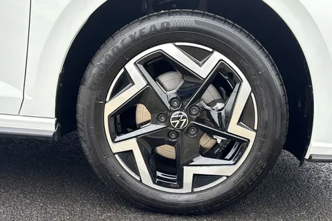 MA75ZRJ Volkswagen Polo 1.0 TSI 115 R-Line 5dr DSG **HEATED FRONT SEATS** Thumbnail #13