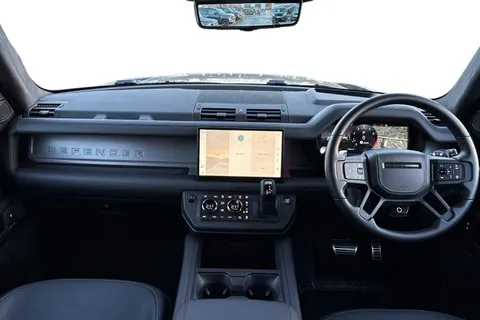 DT25YUW Land Rover Defender 110 4.4 P635 OCTA 5dr Thumbnail #11