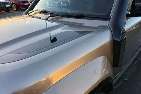 DT25YUW Land Rover Defender 110 4.4 P635 OCTA 5dr Thumbnail #22