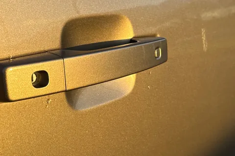 DT25YUW Land Rover Defender 110 4.4 P635 OCTA 5dr Thumbnail #31