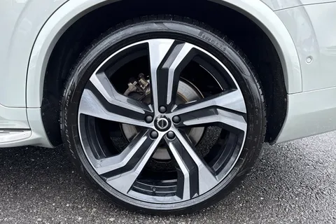 KW21LVF Volvo Xc90 2.0 B5 MHEV R-Design Pro Auto 4WD Euro 6 (s/s) 5dr Thumbnail #14