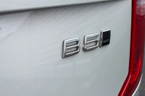 KW21LVF Volvo Xc90 2.0 B5 MHEV R-Design Pro Auto 4WD Euro 6 (s/s) 5dr Thumbnail #33