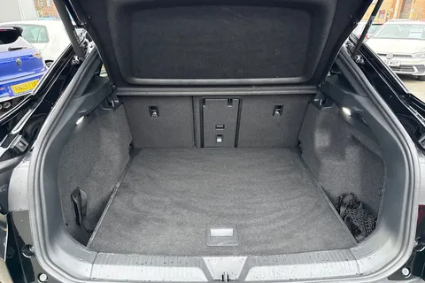 BV74EKW Volkswagen ID.5 210kW Style Pro 77kWh 5dr Auto | Heated Seats | Rear Camera Thumbnail #7